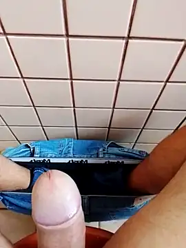 Show modela bielsafado123 na web-kameri