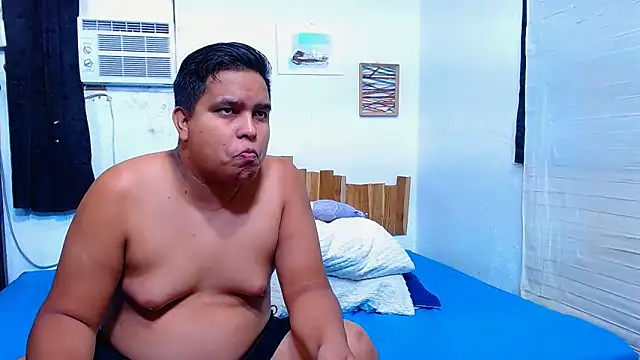 lucasandSofi Live chatroom