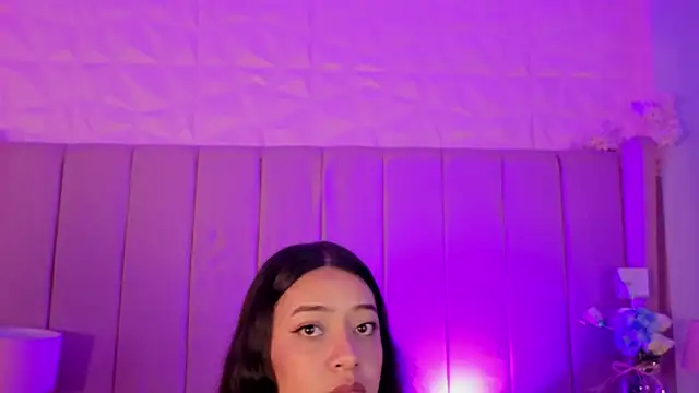 MollyBigBoobs12 élő XXX-chatje