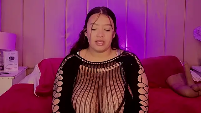 Chat +18 de MollyBigBoobs12 ao vivo