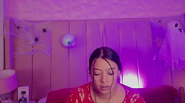MollyBigBoobs12 现场XXX聊天