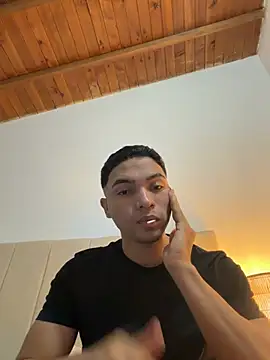 Вебкам-шоу Thiago_Santo_