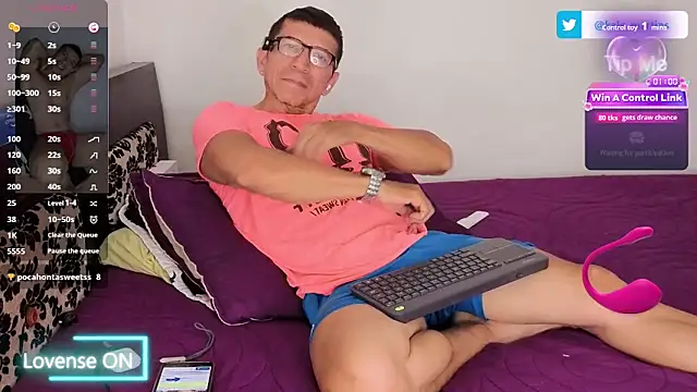 KALE_19 Webcam-Show