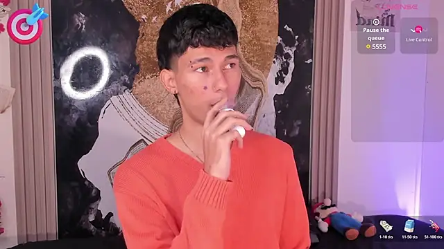 הופעת וובקאם של Alexx_tc