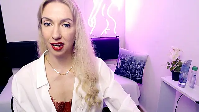 Cute_Smile_Shy's Live XXX Chat
