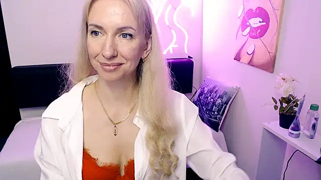 Cute_Smile_Shy's Live XXX Chat