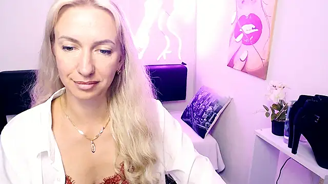 Webkamerová show Cute_Smile_Shy