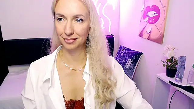 Cute_Smile_Shy – Kamerová šou