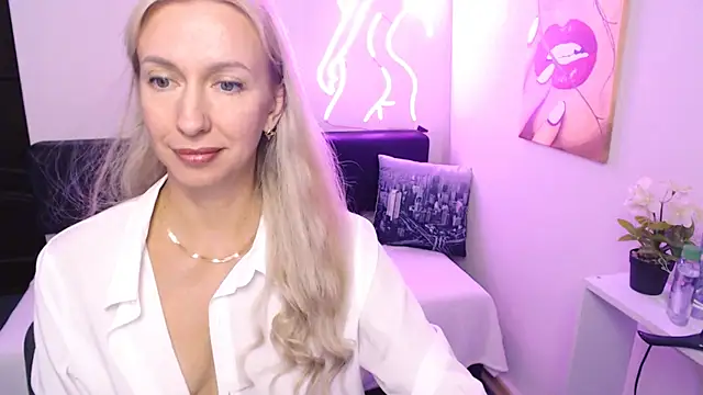 Živý XXX chat Cute_Smile_Shy