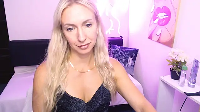 Živý XXX chat Cute_Smile_Shy