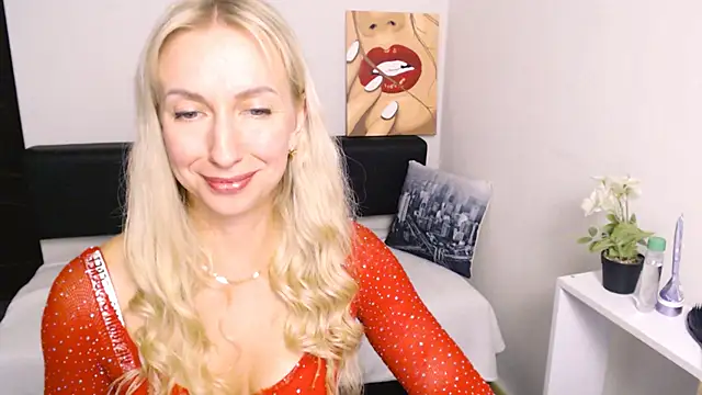 Cute_Smile_Shy Live XXX-Chat
