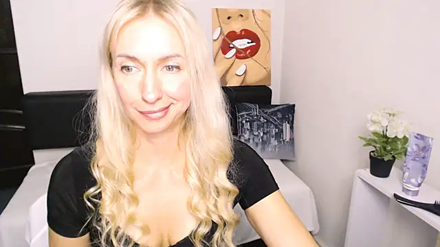 Cute_Smile_Shy Chat XXX in diretta