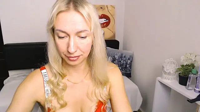 Webkamerová show Cute_Smile_Shy