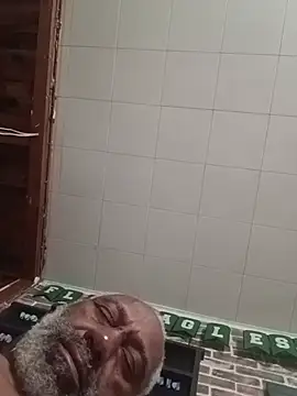 Pokazy przed kamerką – yasohw