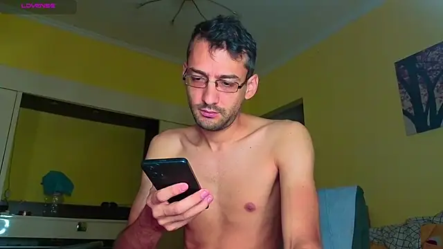 HungEddy Show Webcam