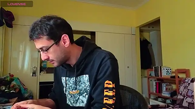 HungEddy Show in webcam
