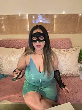 Bossy-Amy Adlı Modelin Web Kamerası Şovu