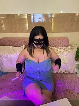 Bossy-Amy's Live XXX Chat