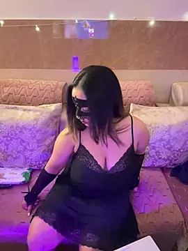 Bossy-Amy Chat XXX in diretta