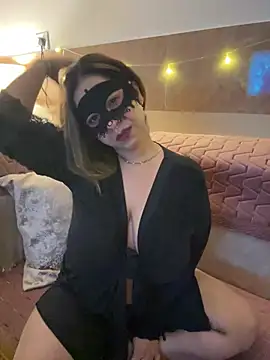 دردشة Bossy-Amy الجنسية المباشرة