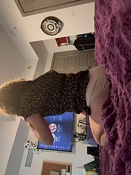 Littledeathtrap Show in webcam