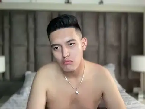alexandergrey760886's Webcam Show