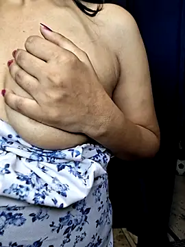 Chatroom XXX en direct de Nisha027