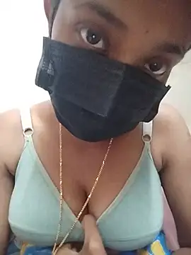 Jyotilakshmi's Live XXX Chat