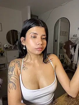 isabella__naugthy Webcamshow