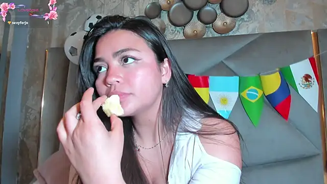 KimDevinne's Webcam Show