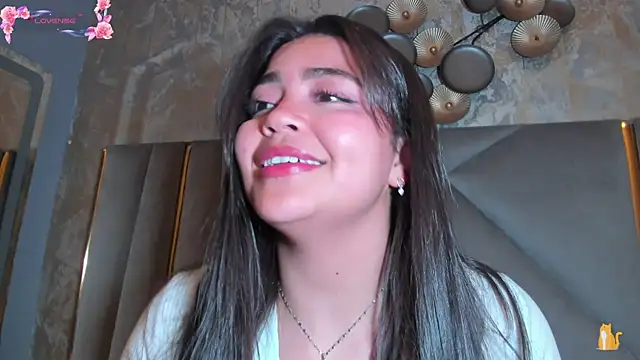 Chat +18 de KimDevinne ao vivo
