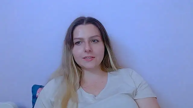 BritneySensual's Live Chat Room