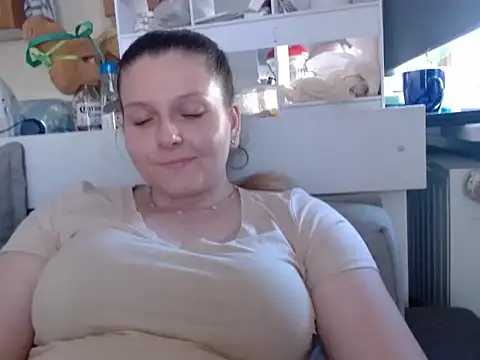 BritneySensual Chat XXX in diretta