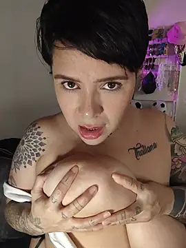 KatInk's Live XXX Chat