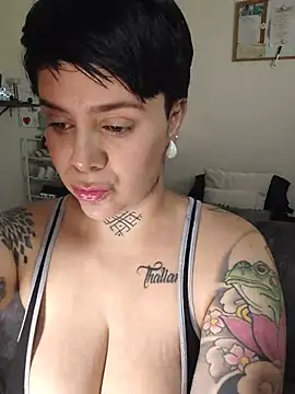 KatInk Chat XXX in diretta