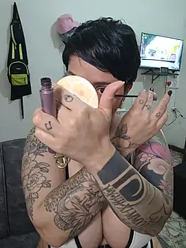 KatInk's Live XXX Chat