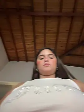 Sarasweet_sex Adlı Modelin Web Kamerası Şovu