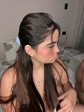 Chat +18 de Sarasweet_sex ao vivo