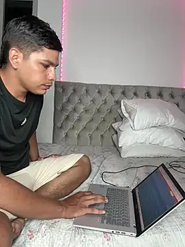 Sarasweet_sex 在線直播表演