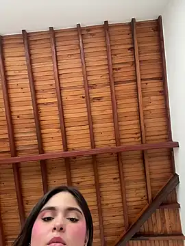Sarasweet_sex Adlı Modelin Web Kamerası Şovu