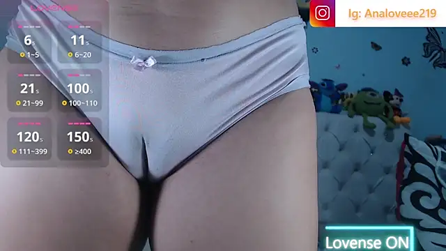 ana_studio's Live XXX Chat