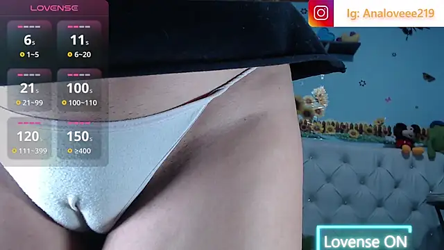ana_studio Chat XXX in diretta