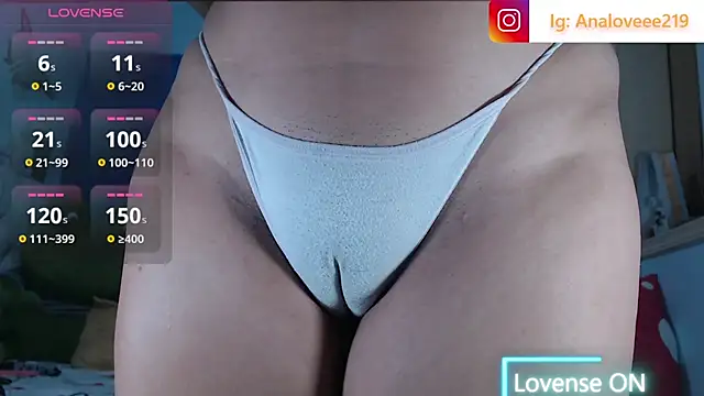 ana_studio élő XXX-chatje