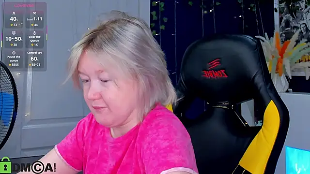 צ'אט XXX בשידור חי של Sara_Robinson