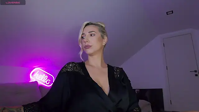 KhloeK 라이브 XXX 채팅
