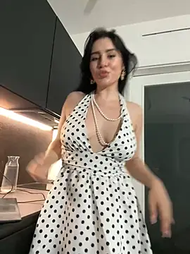 Evelyn___Sweet's Live XXX Chat