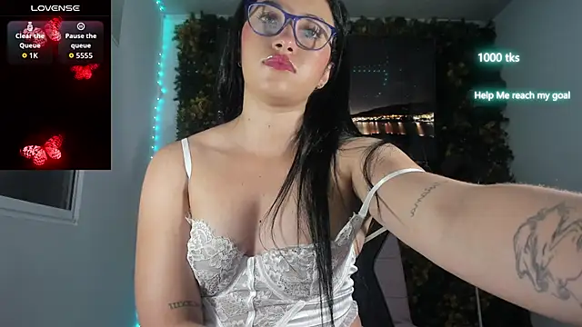 emily_palmeer XXX чат на живо
