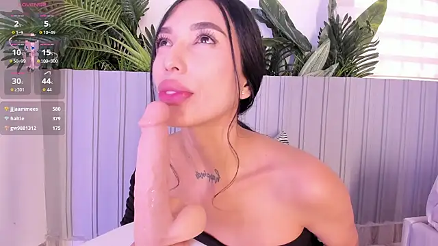 stephanymonroe's Live XXX Chat