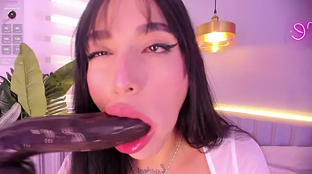 stephanymonroe 网络视讯表演