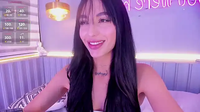 הופעת וובקאם של stephanymonroe